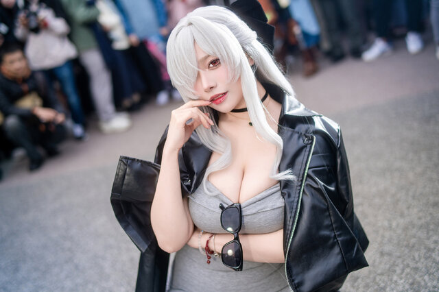 葵Aoi FF46灰姑娘COS：胜利女神妮姬的冷艳高级感还原