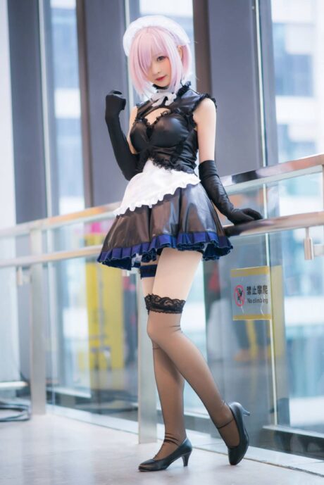 小南宫演绎FGO玛修COS，黑白女仆战斗装还原迦勒底守护者