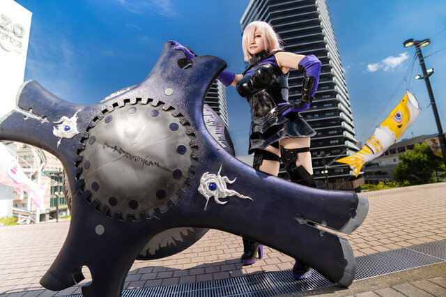 Reinhard亮相福冈漫展COS玛修，重装铠甲与巨盾还原《Fate/Grand Order》
