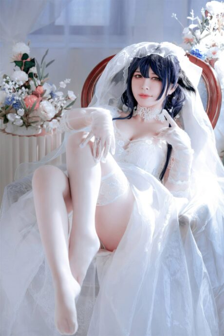 BANBANKO半半子碧蓝航线吾妻花嫁COS:白纱柔光下的沉静与温柔