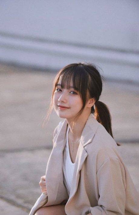 越南00后少女阮氏河薇：从灵动甜美的动漫COS到镜头前的百变写真