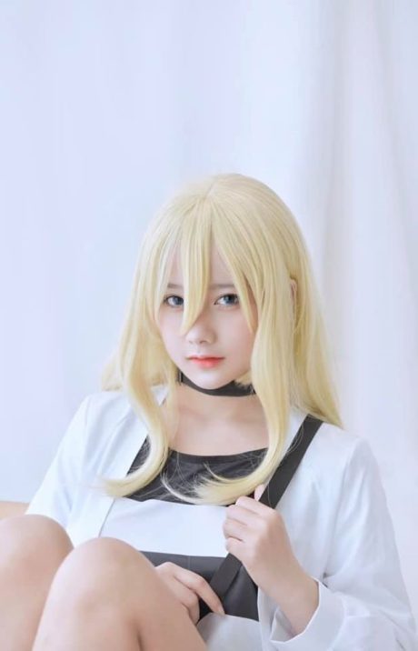 越南00后少女阮氏河薇：从灵动甜美的动漫COS到镜头前的百变写真