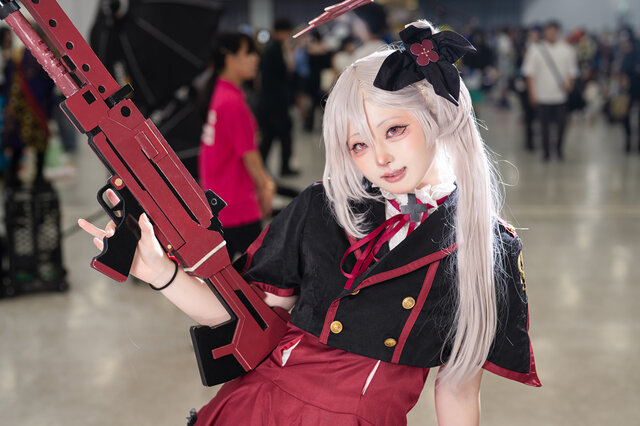 SekaiEruka蔚蓝档案浅黄睦月COS:暗光摄影下的小恶魔气场还原