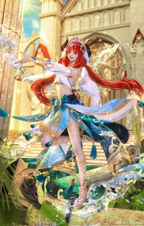 小柔SeeU《原神》妮露COS：细腻还原祖拜尔剧场舞者的灵动身姿