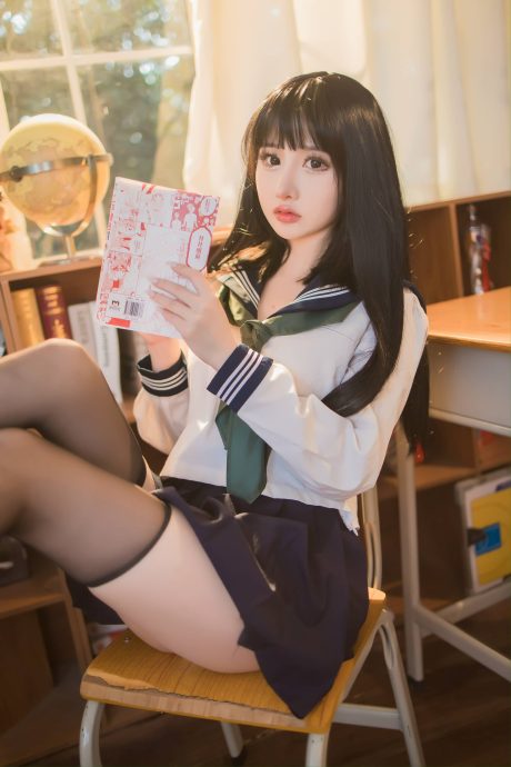 您的蛋蛋COS作品精选：从反差学妹到爱宕赛车娘的百变造型