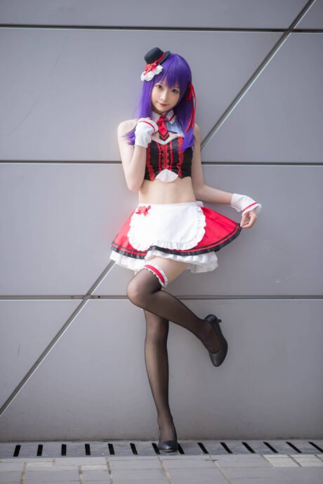 南宫COS《Fate/stay night》间桐樱,红黑女仆装演绎别样俏皮温柔