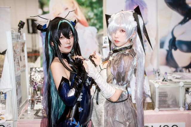 火火ka_f漫展COS胜利女神妮姬灰姑娘，纯白裙装亮相ACGHK现场