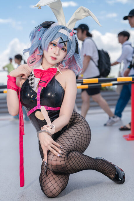 DyangYi亮相C106展会,俏皮演绎初音未来经典兔女郎COS