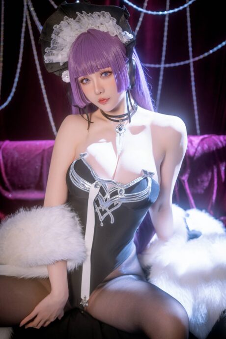 星之迟迟cos碧蓝航线图片集：塔什干独属于你的邀约礼服造型赏析