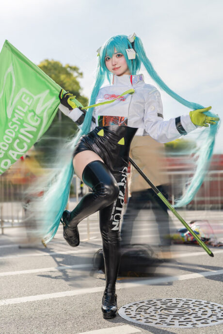 千夢chimu出镜NICONICO超会议,赛车初音未来COS现场返图