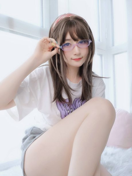 白银81个人资料简介：从私人医生到宅家女友写真的代表作品盘点
