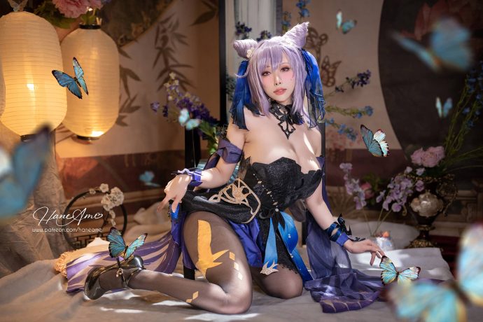 COS雨波_HaneAme还原原神刻晴，古典布景与紫色华服重现璃月玉衡星