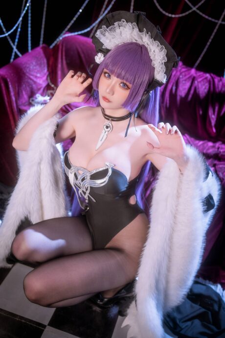 星之迟迟cos碧蓝航线图片集：塔什干独属于你的邀约礼服造型赏析