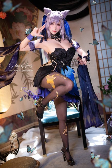 COS雨波_HaneAme还原原神刻晴,古典布景与紫色华服重现璃月玉衡星