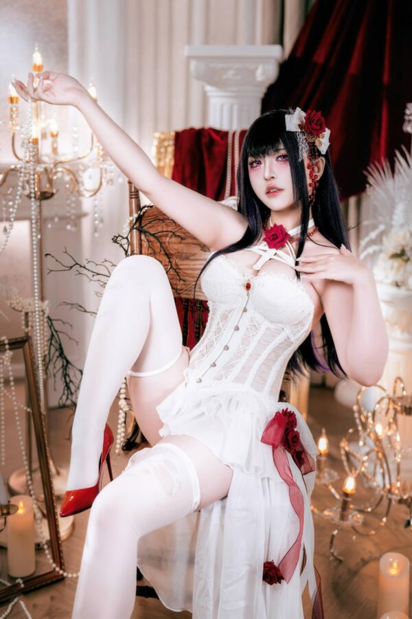 半半子cosplay米哈拉羁绊锁链版:烛光镜面下的58张战斗女神造型图集