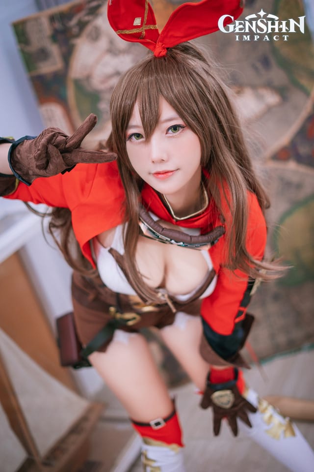MessieHuang原神安柏COS，户外实景还原侦察骑士的元气少女感
