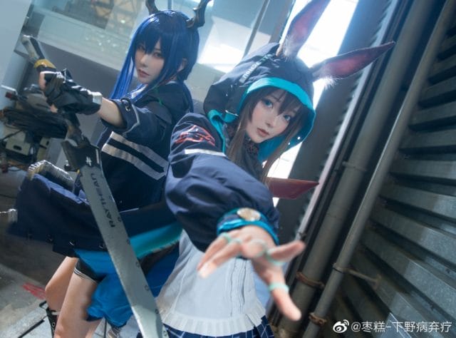 枣糕_下野病弃疗联合板医生《明日方舟》阿米娅与陈双人COS图集