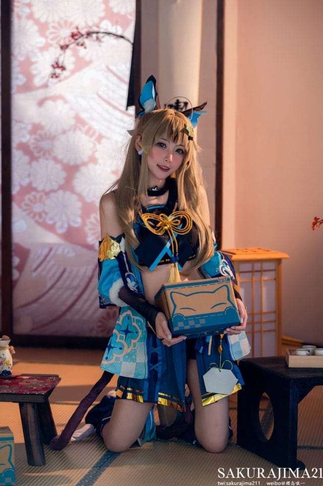 樱岛嗷一COS原神绮良良,日式和风实景还原稻妻甜美猫娘