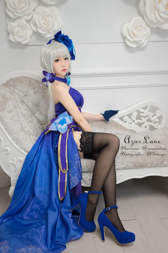 焖焖碳 COS 碧蓝航线光辉「永不落幕的茶会」,蕾丝蓝裙造型图集