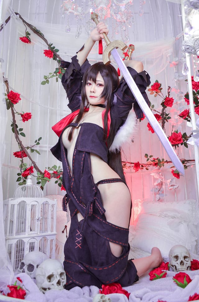 Arty亚缇cos《FGO》虞姬:虞美人妆造与冷艳气质图集