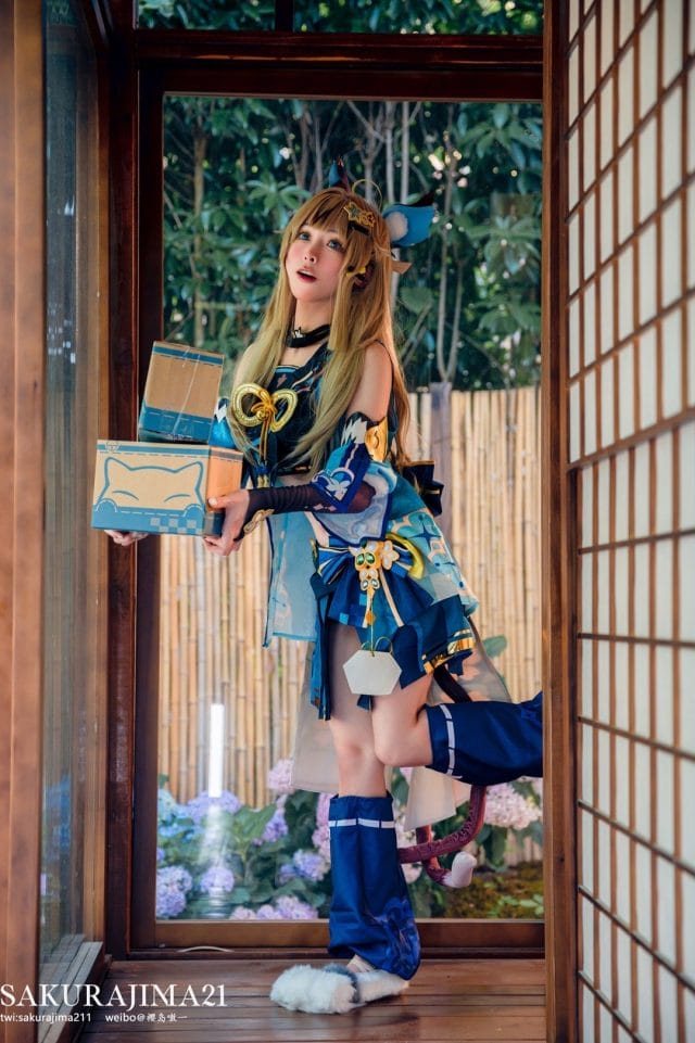 樱岛嗷一COS原神绮良良,日式和风实景还原稻妻甜美猫娘