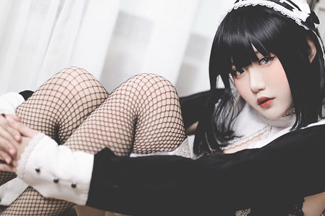 泰国COS Anong演绎瓦拉克修女 圣洁造型颠覆《鬼修女》恐怖原型