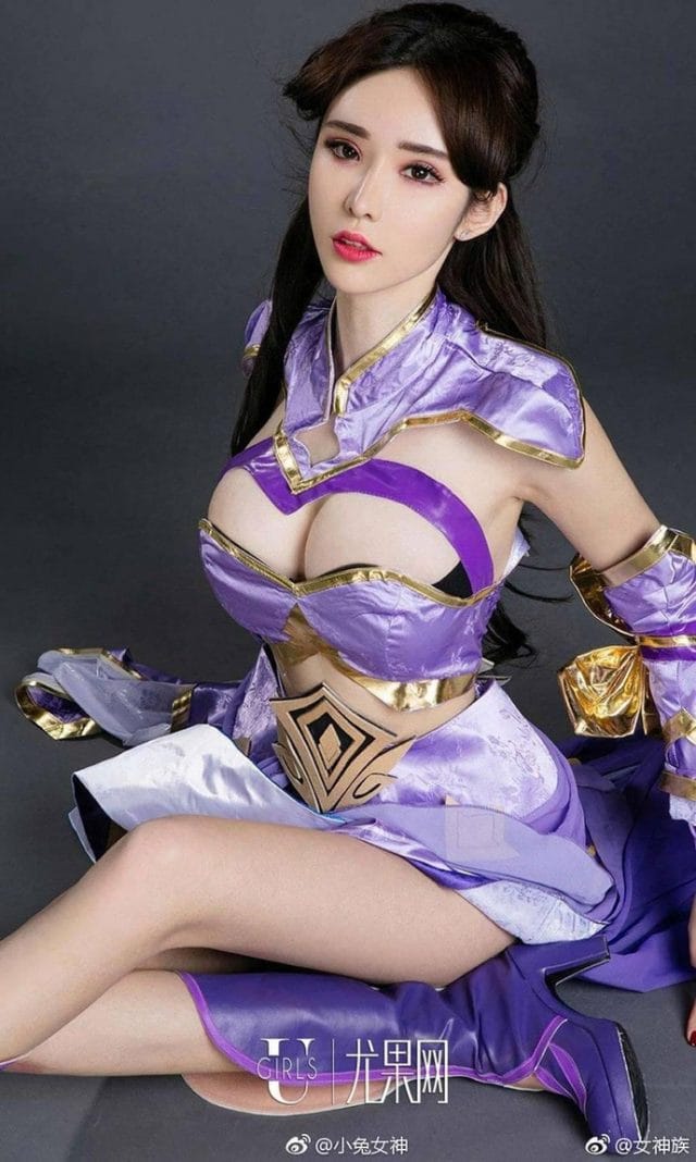 萌琪琪Irene王者荣耀露娜COS 紫色战甲月光之女造型高还原