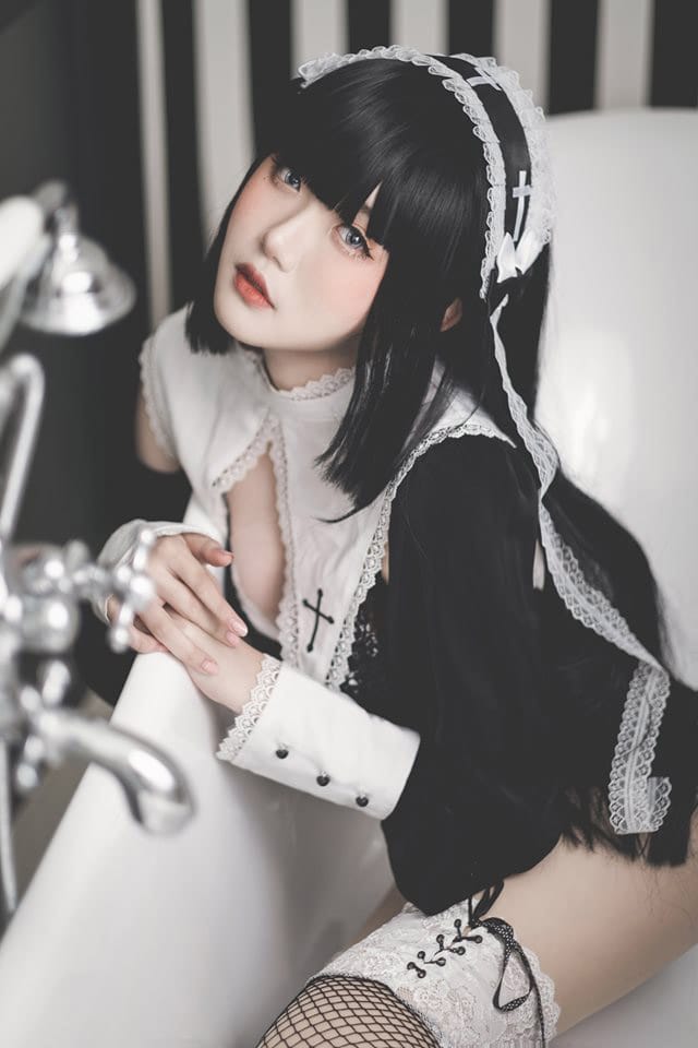 泰国COS Anong演绎瓦拉克修女 圣洁造型颠覆《鬼修女》恐怖原型