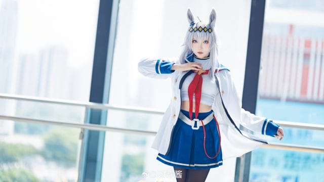 瓜希酱COS赛马娘小栗帽，海军风造型还原活力少女