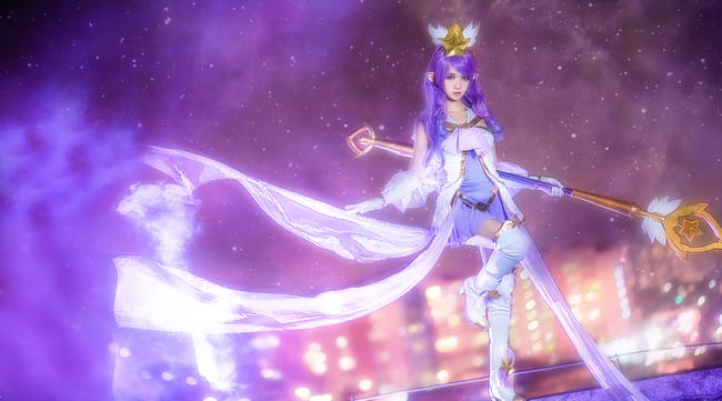 鳗鱼霏儿cos《英雄联盟》星之守护者迦娜，冷蓝星空造型图集