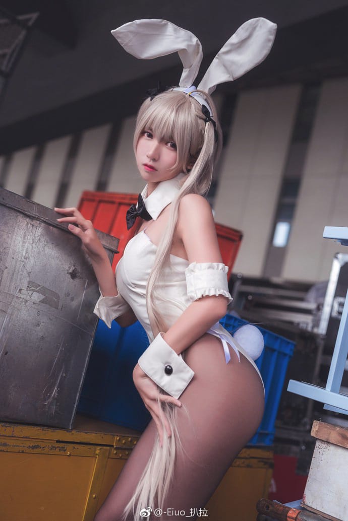 Eiuo_扒拉春日野穹兔女郎COS写真：缘之空经典角色的反差演绎