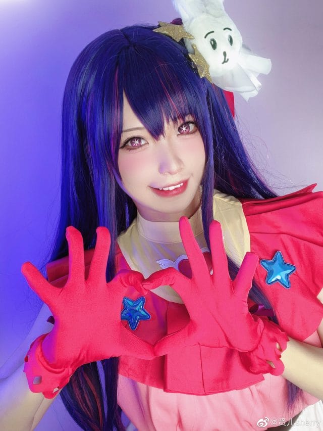 贤儿sherry COS《我推的孩子》星野爱：紫发星瞳高还原，可爱与偶像感兼具的经典造型图集