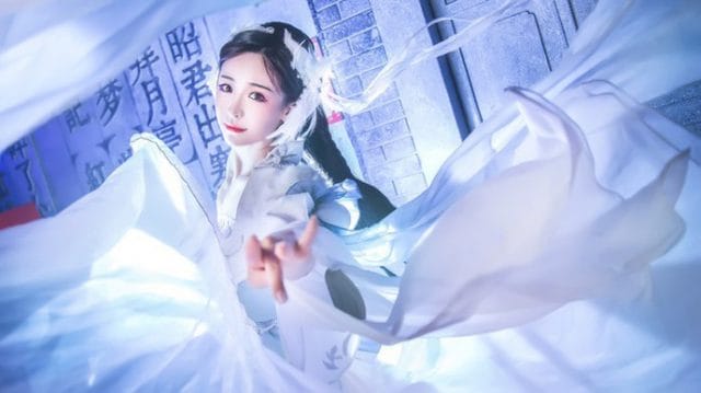 紫颜颜sweet COS楚留香传奇苏蓉蓉,古装扮相还原盗帅红颜