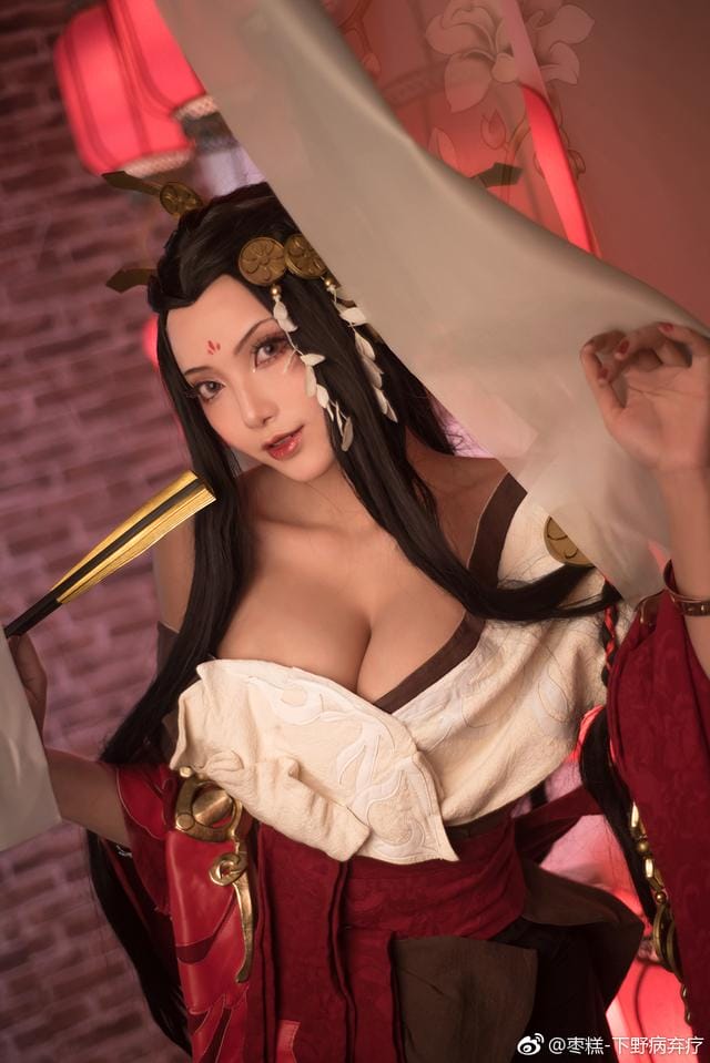 枣糕-下野病弃疗《一梦江湖》COS:竹林庭院实景还原古风武侠气质