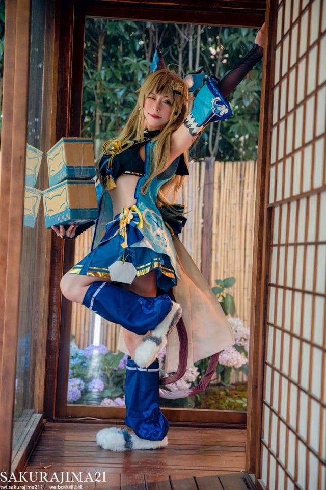 樱岛嗷一COS原神绮良良,日式和风实景还原稻妻甜美猫娘