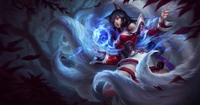 雪琪SAMA英雄联盟阿狸KDA写真，天真与性感并存的九尾妖狐新诠释