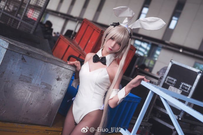 Eiuo_扒拉春日野穹兔女郎COS写真：缘之空经典角色的反差演绎
