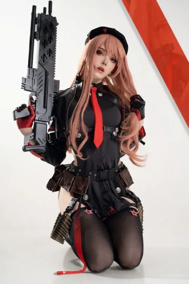 Candy_Ball 演绎《胜利女神：妮姬》拉毗 COS，外冷内刚的战斗妮姬气质图集