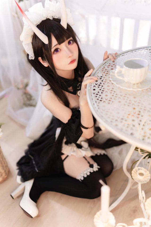 是三不是世W碧蓝航线能代COS写真:清新短发舰娘的活泼少女还原