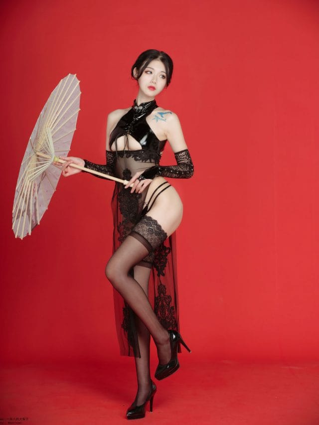 一米八的大梨子写真图集：可爱与御姐并存的反差气质