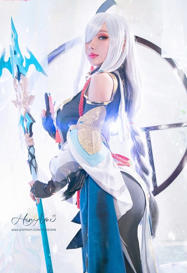 雨波_HaneAme 原神申鹤 COS 图集，银发仙家弟子造型还原