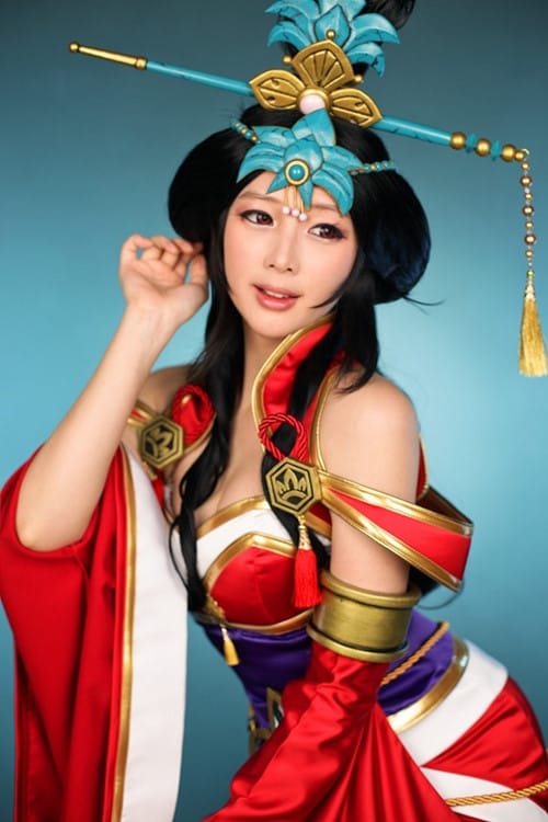 Doremi化身《文明与征服》王昭君:螺旋猫古典宫廷风COS写真