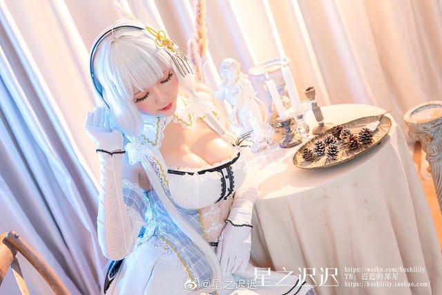 星之迟迟碧蓝航线光辉COS写真:白色礼服下的优雅航母少女