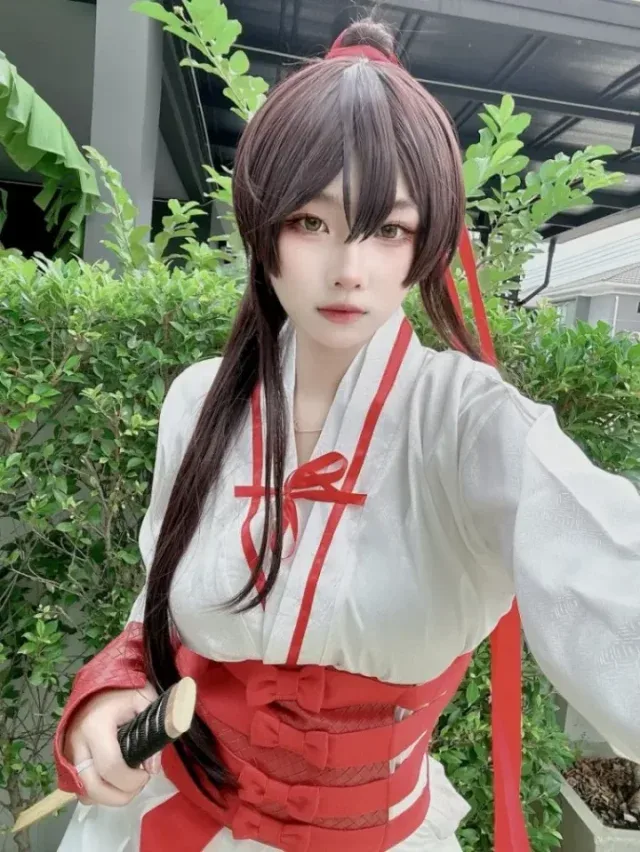 Venus地狱乐COS：山田浅卫门佐切冷静武士气质与温柔内心还原