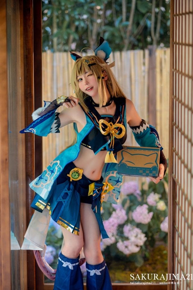 樱岛嗷一COS原神绮良良,日式和风实景还原稻妻甜美猫娘