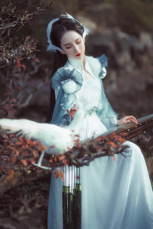 枣糕-下野病弃疗《一梦江湖》COS:竹林庭院实景还原古风武侠气质