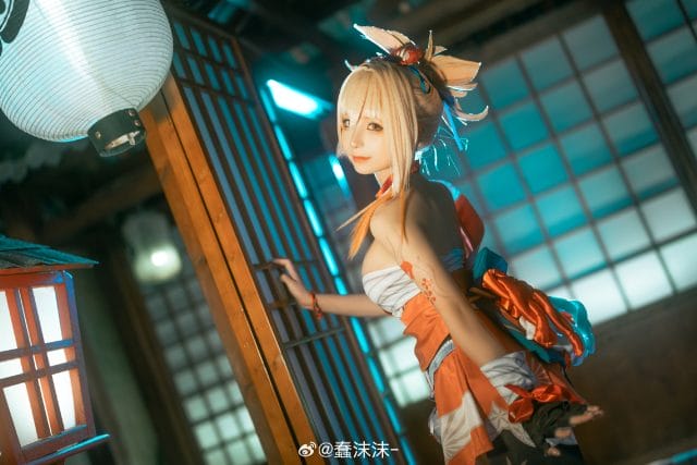 蠢沫沫《原神》宵宫COS，红色和服还原烟花女王的热烈气质
