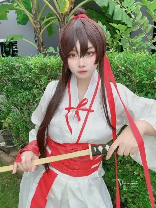 Venus地狱乐COS：山田浅卫门佐切冷静武士气质与温柔内心还原