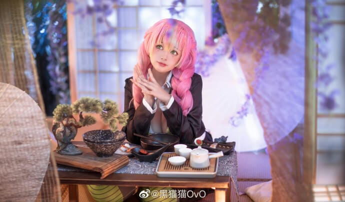 黑猫猫OvO《鬼灭之刊》甘露寺蜜璃COS,粉色麻花辫配恋柱队服还原度高