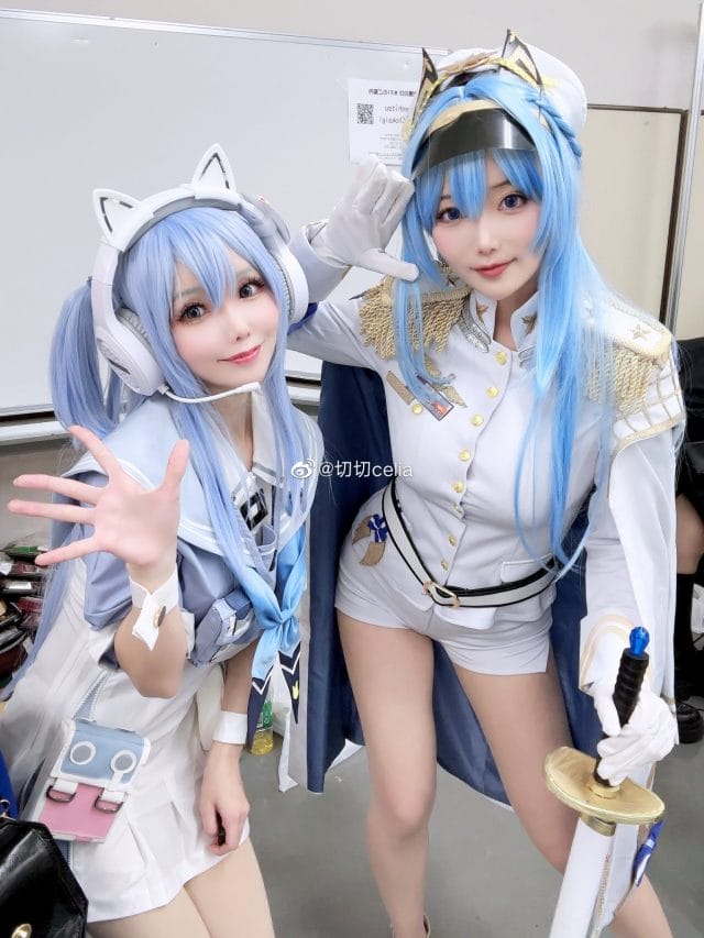 切切celia cos《胜利女神：妮姬》海伦，白色军装与蓝发还原舰长气场
